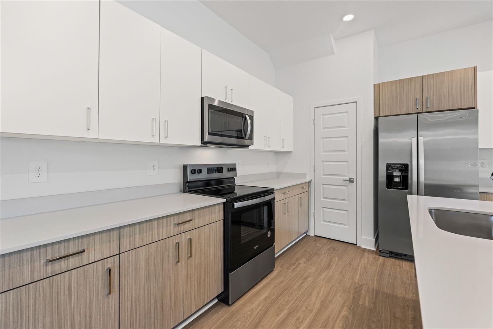 STELLAR AT MASTERS AVENUE - Residential Lease