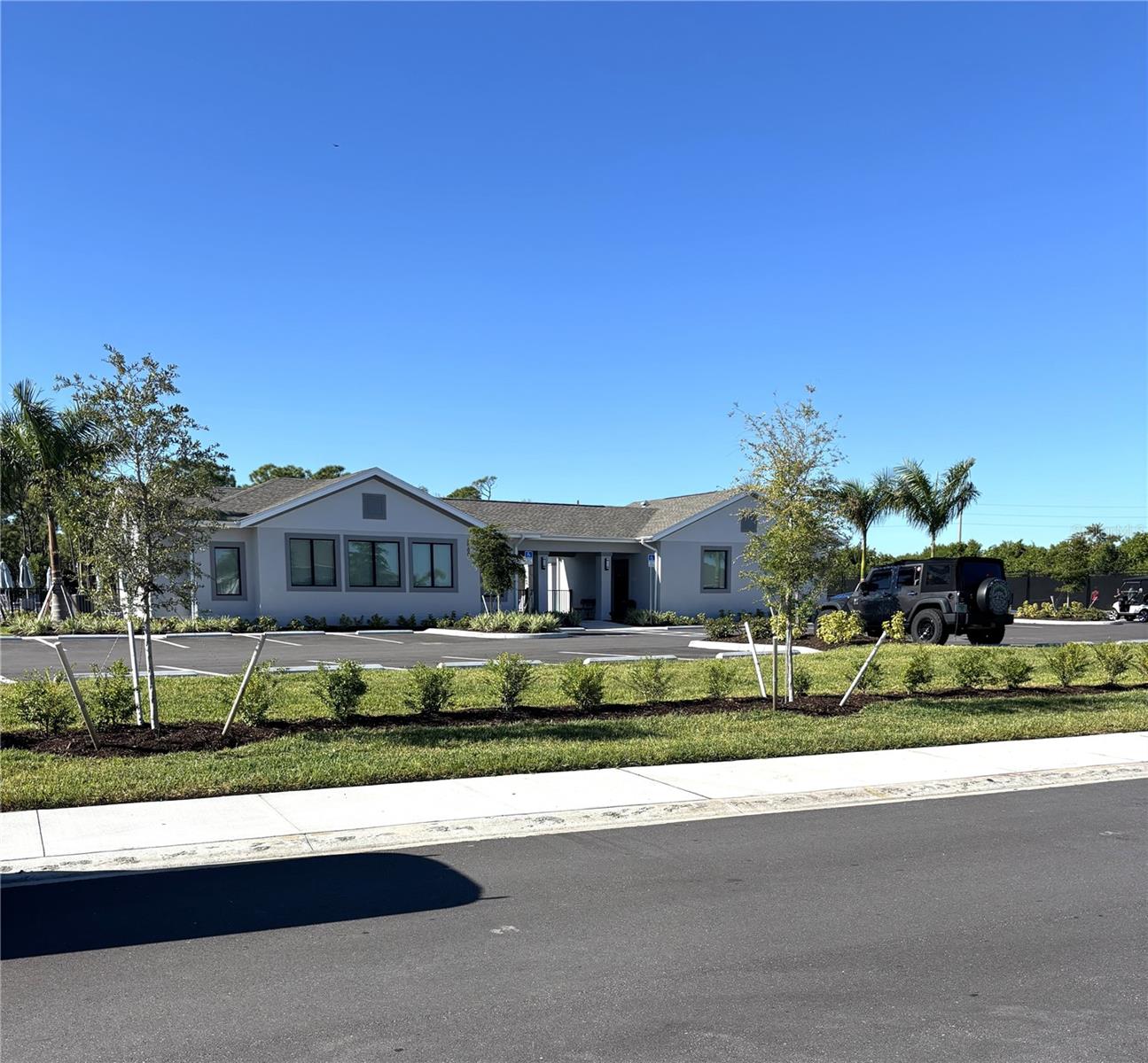 COCO BAY - Residential Lease