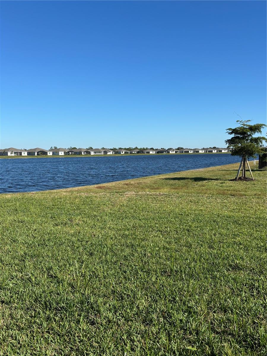 COCO BAY - Residential Lease