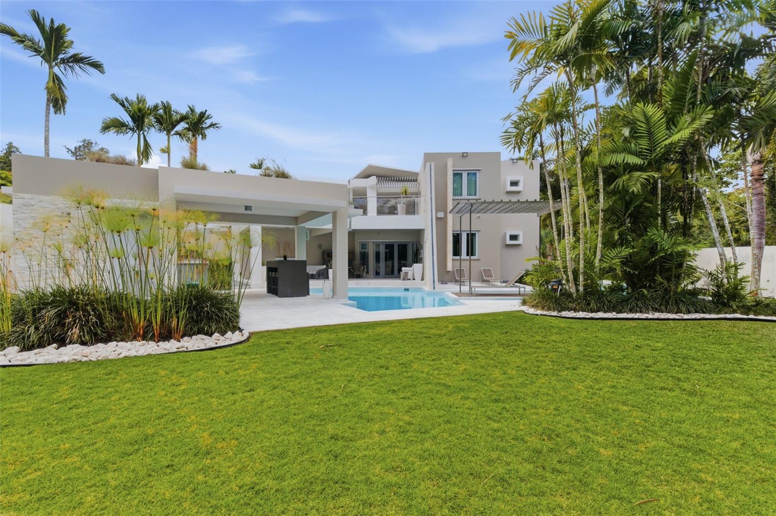 URB QUINTAS DE SANTA MARIA II - Residential