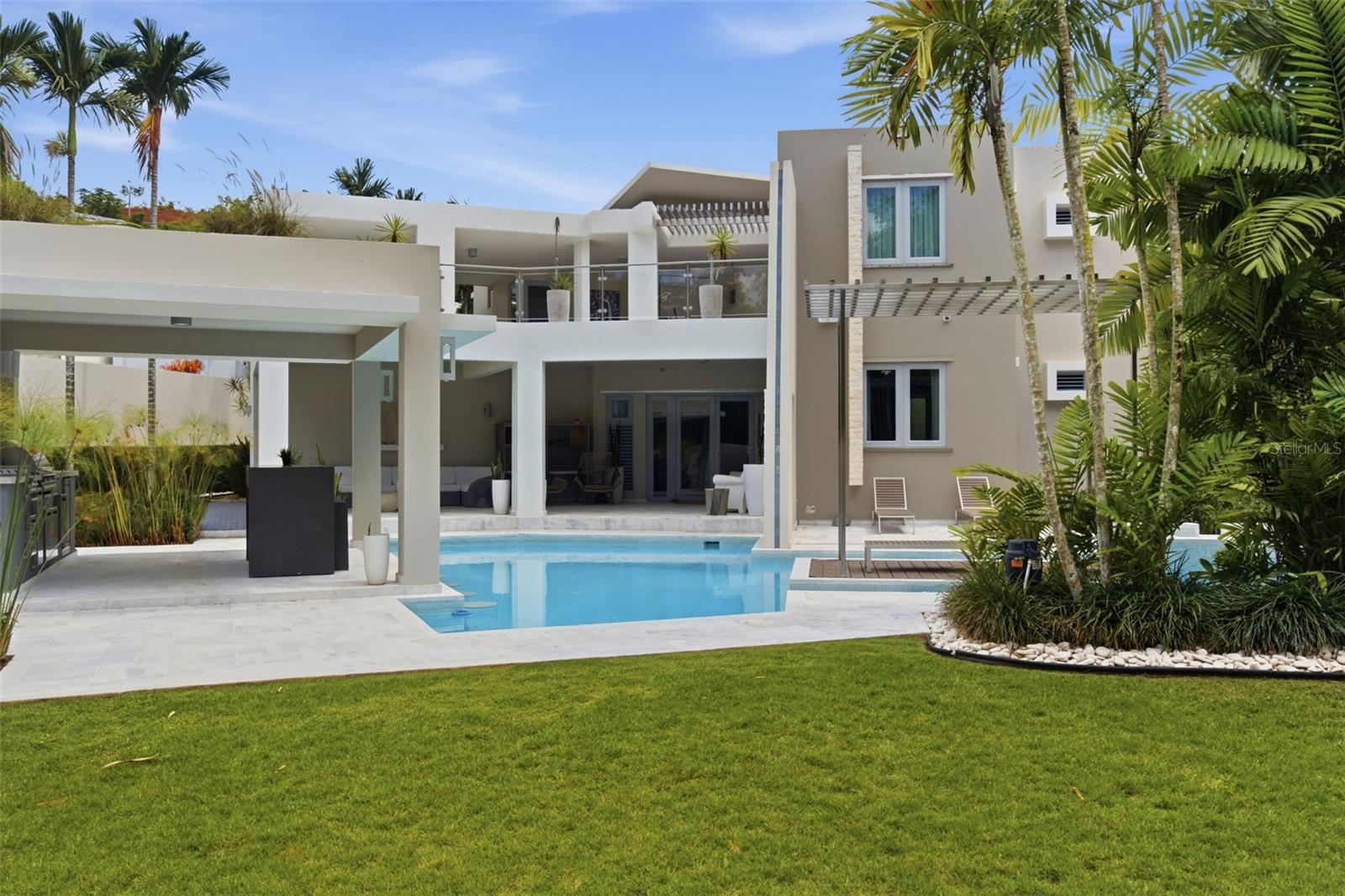 URB QUINTAS DE SANTA MARIA II - Residential