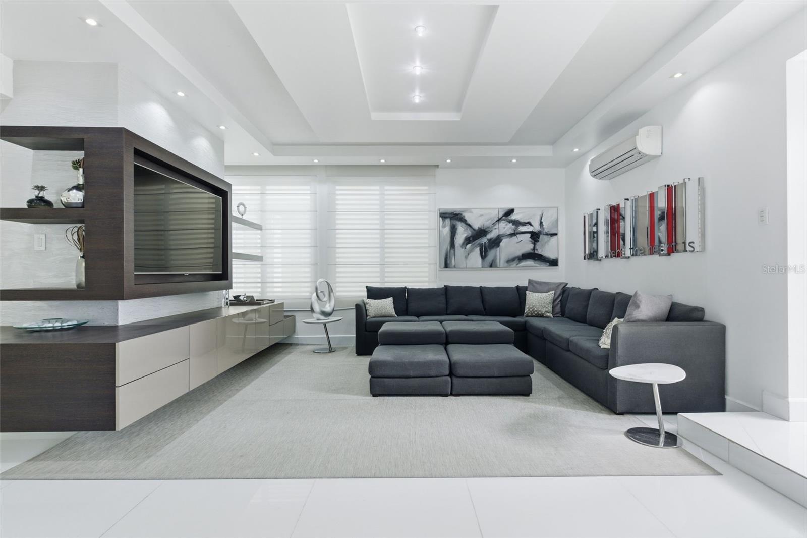 URB QUINTAS DE SANTA MARIA II - Residential