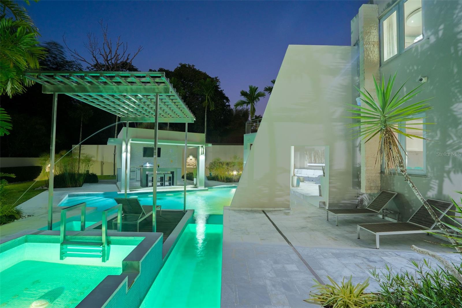 URB QUINTAS DE SANTA MARIA II - Residential