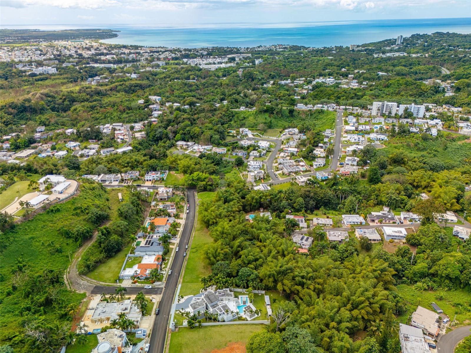 URB QUINTAS DE SANTA MARIA II - Residential