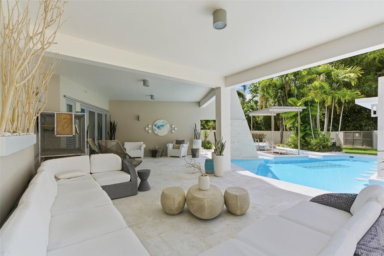 URB QUINTAS DE SANTA MARIA II - Residential