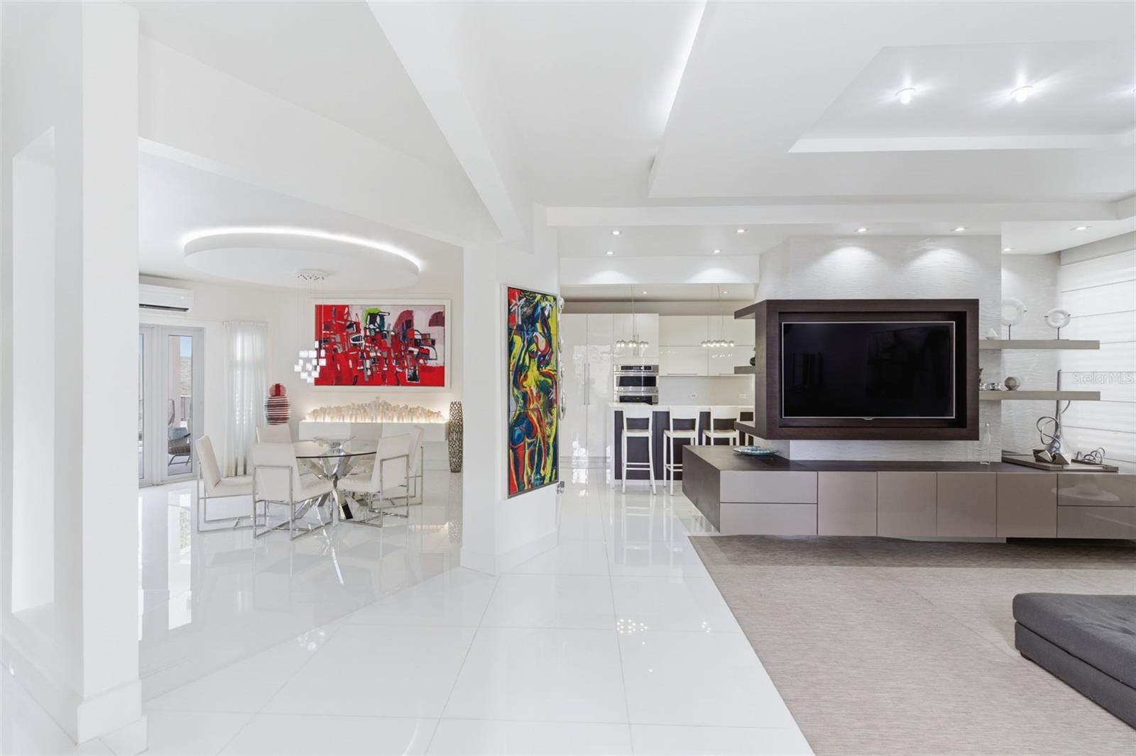 URB QUINTAS DE SANTA MARIA II - Residential