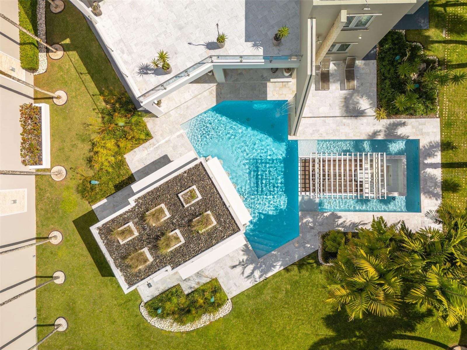 URB QUINTAS DE SANTA MARIA II - Residential