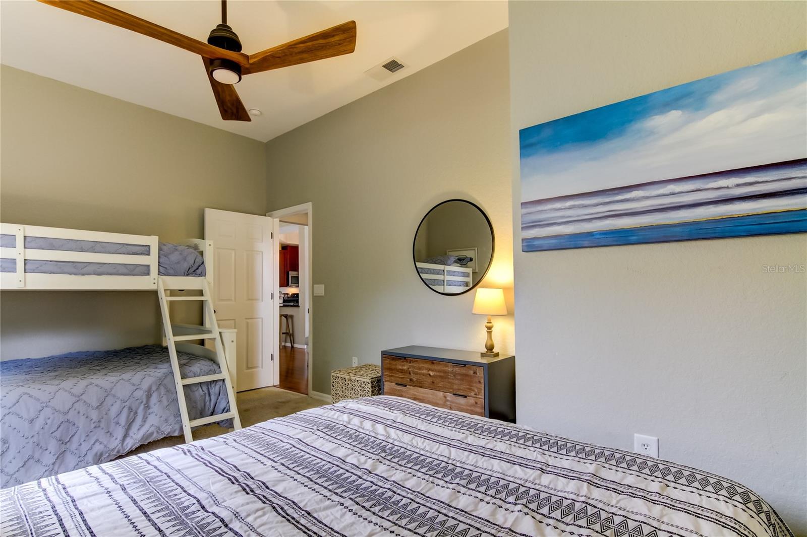BEACH CLUB ESTATES - Residential Lease