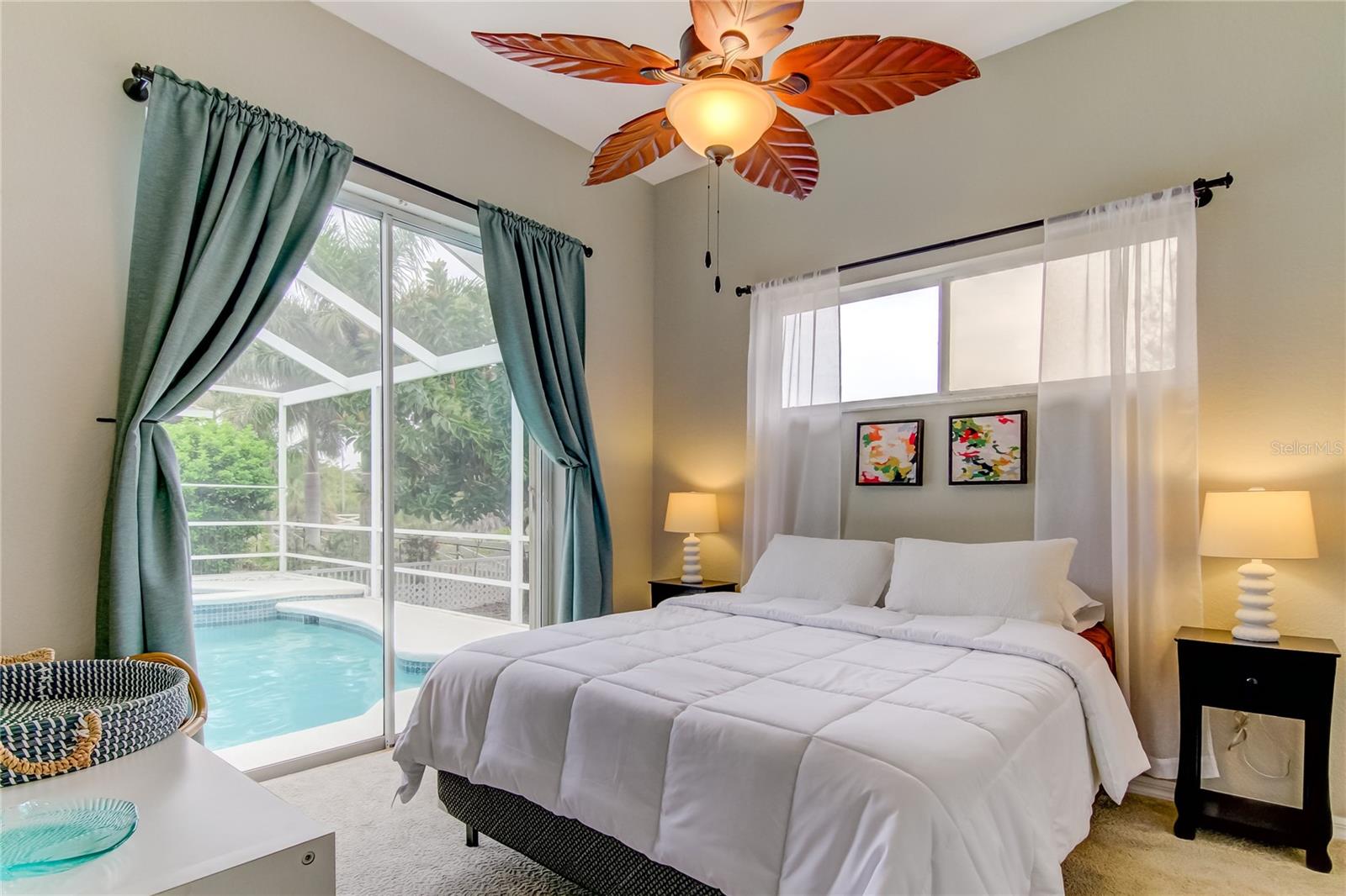 BEACH CLUB ESTATES - Residential Lease