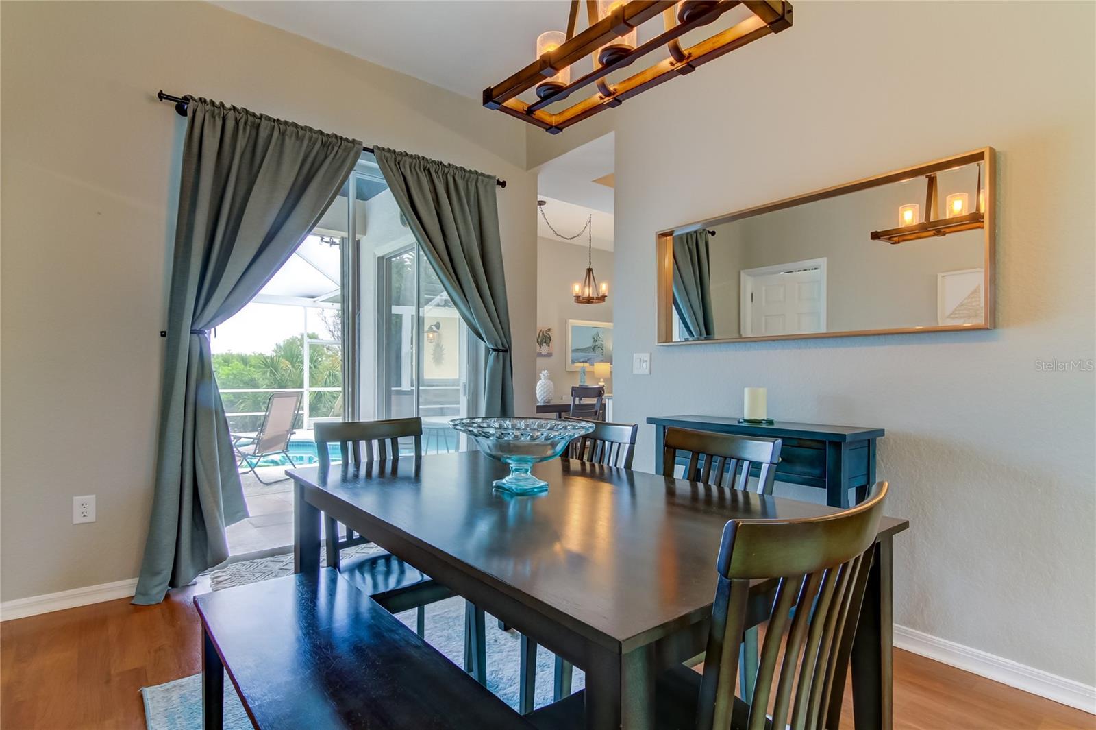 BEACH CLUB ESTATES - Residential Lease