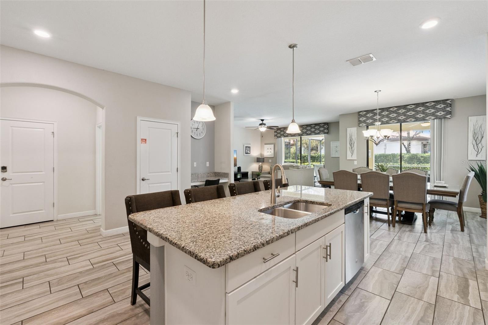 SOLTERRA PH 1 - Residential