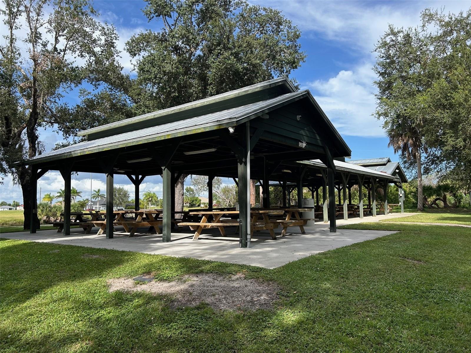 PUNTA GORDA ISLES SEC 21 - Land