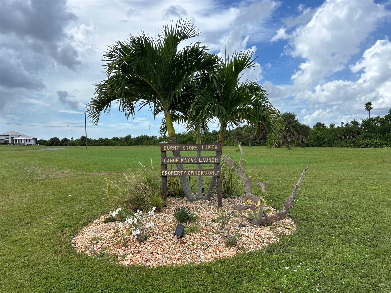 PUNTA GORDA ISLES SEC 21 - Land