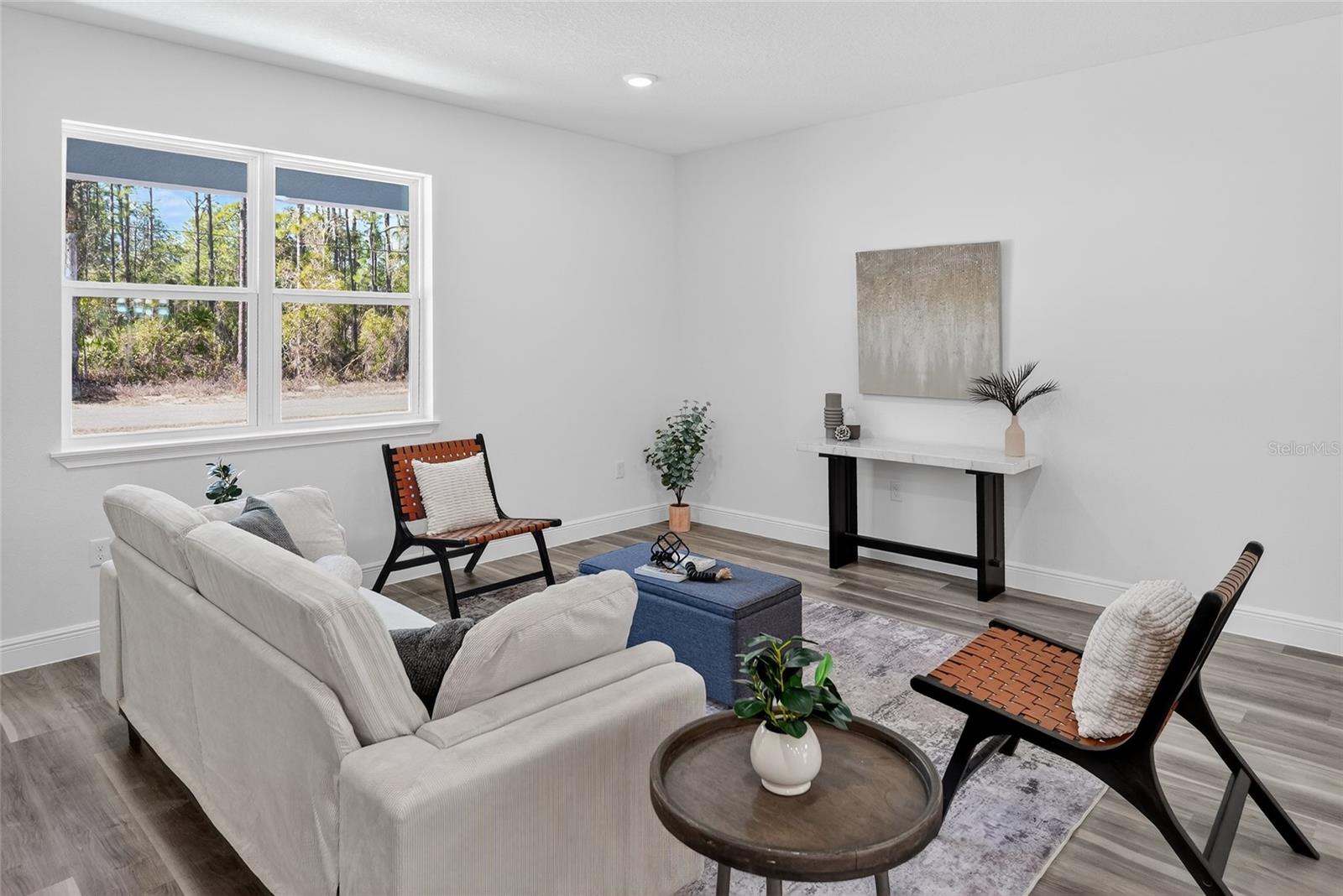 7545 N GALENA AVENUE