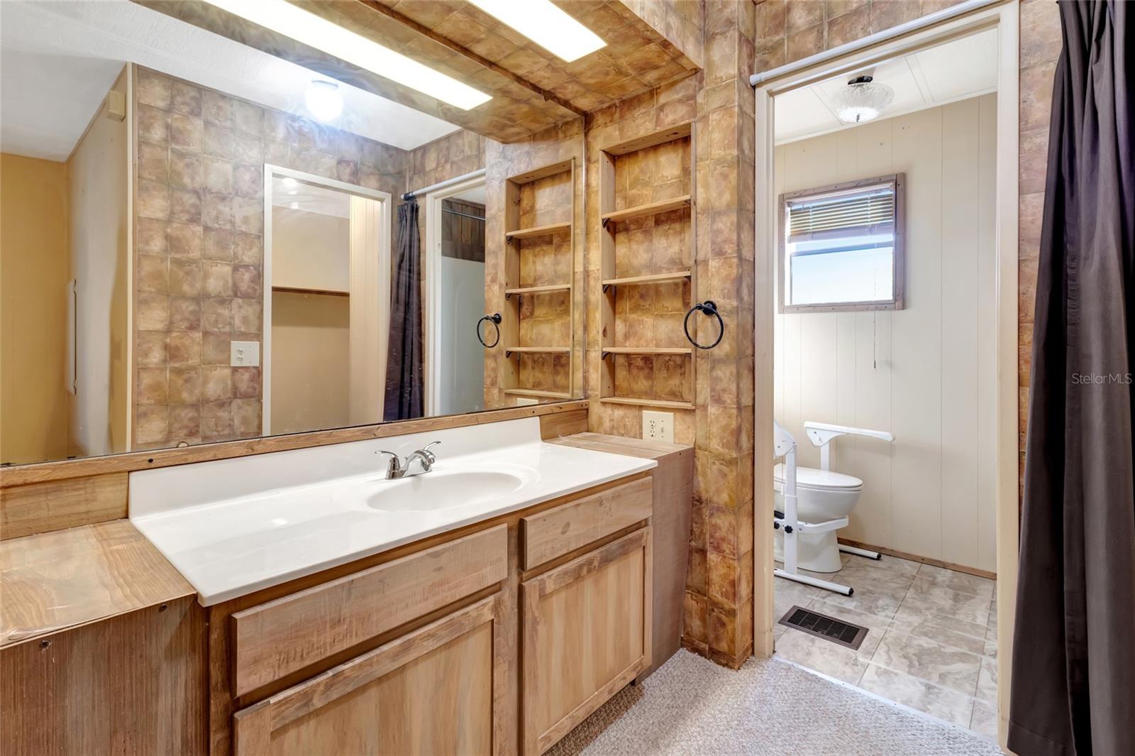 TAVARES MOBILE HOME ESTATES - Residential