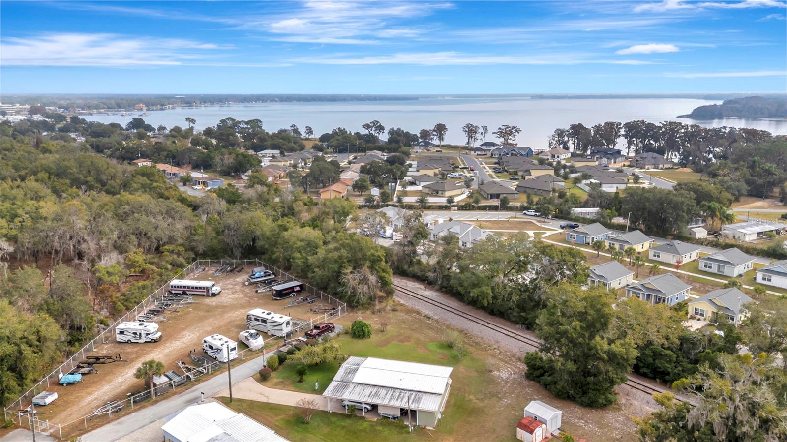 TAVARES MOBILE HOME ESTATES - Residential