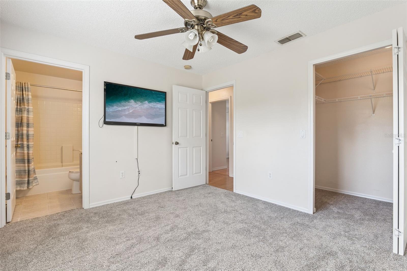 DELTONA LAKES UNIT 53 - Residential