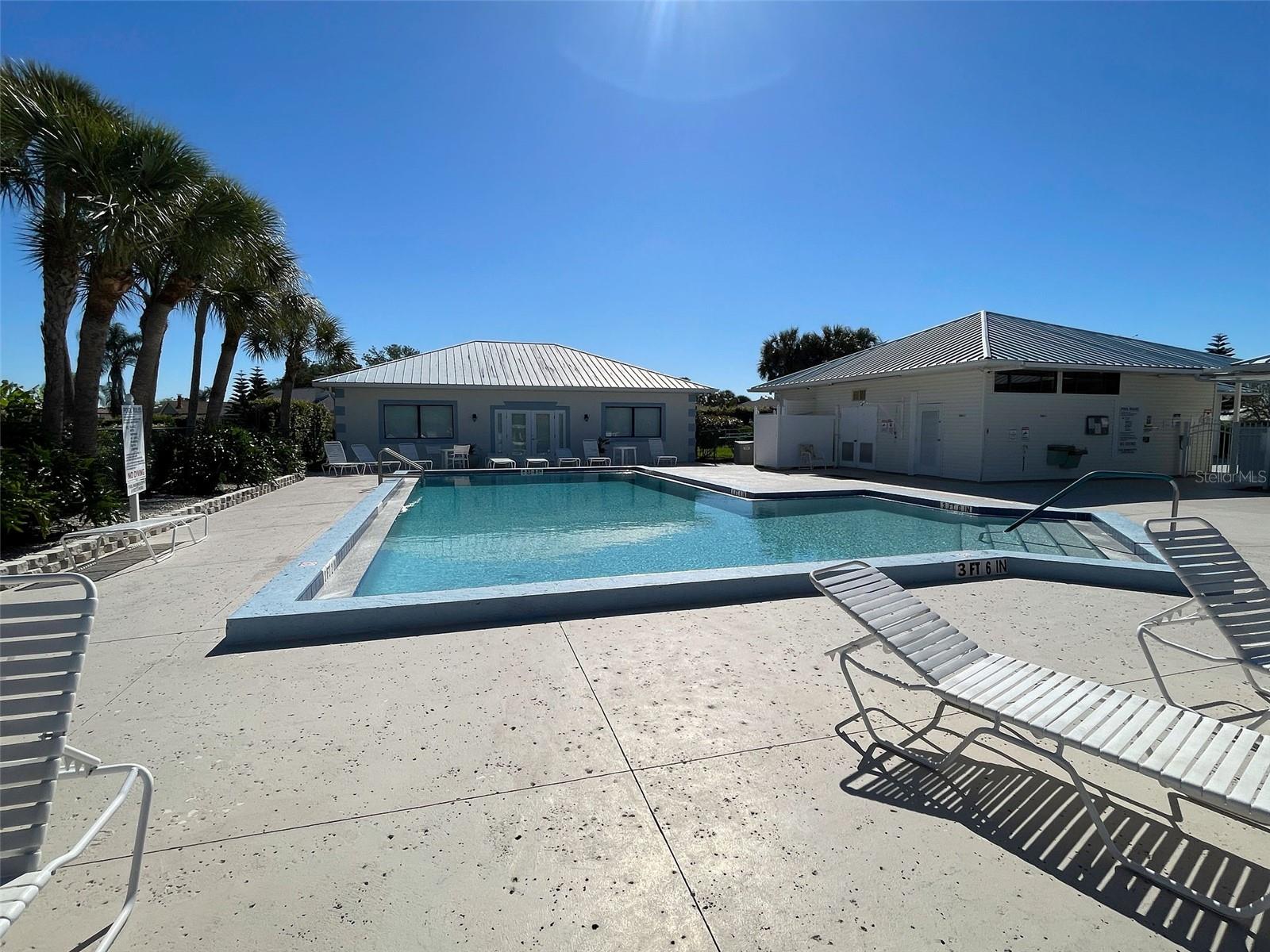 HERON SHORES - Residential