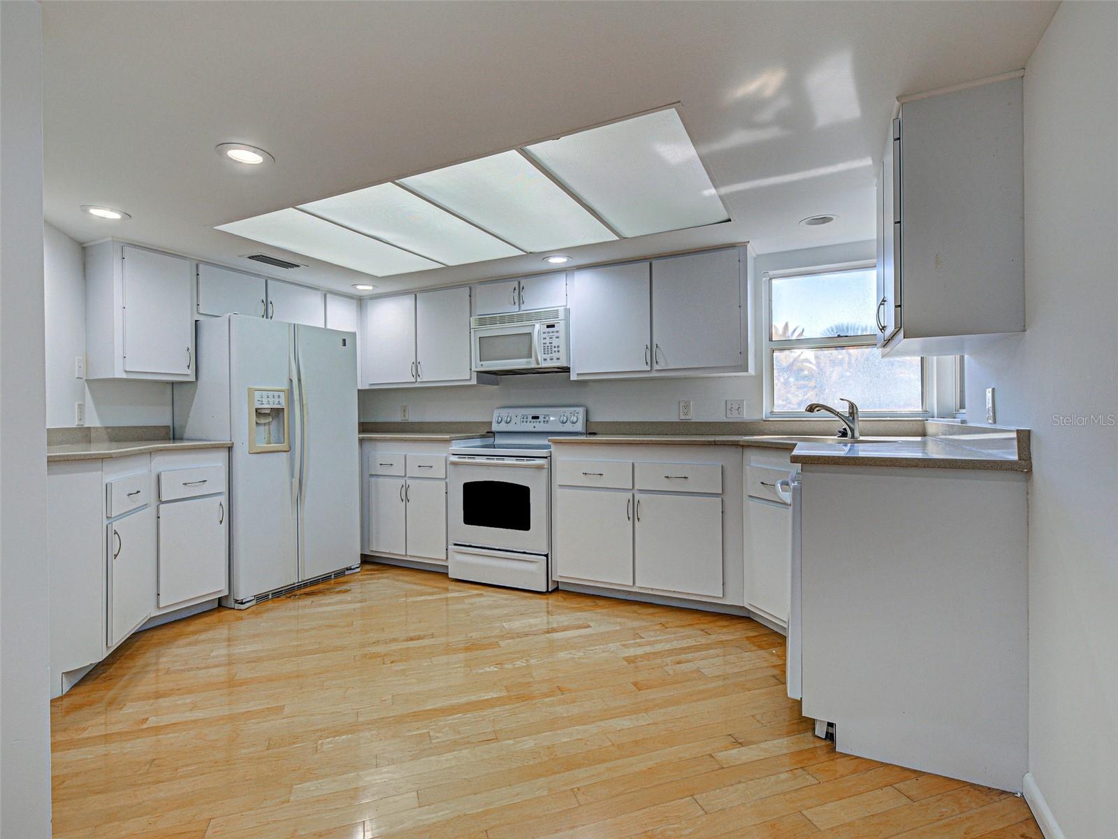 HERON SHORES - Residential