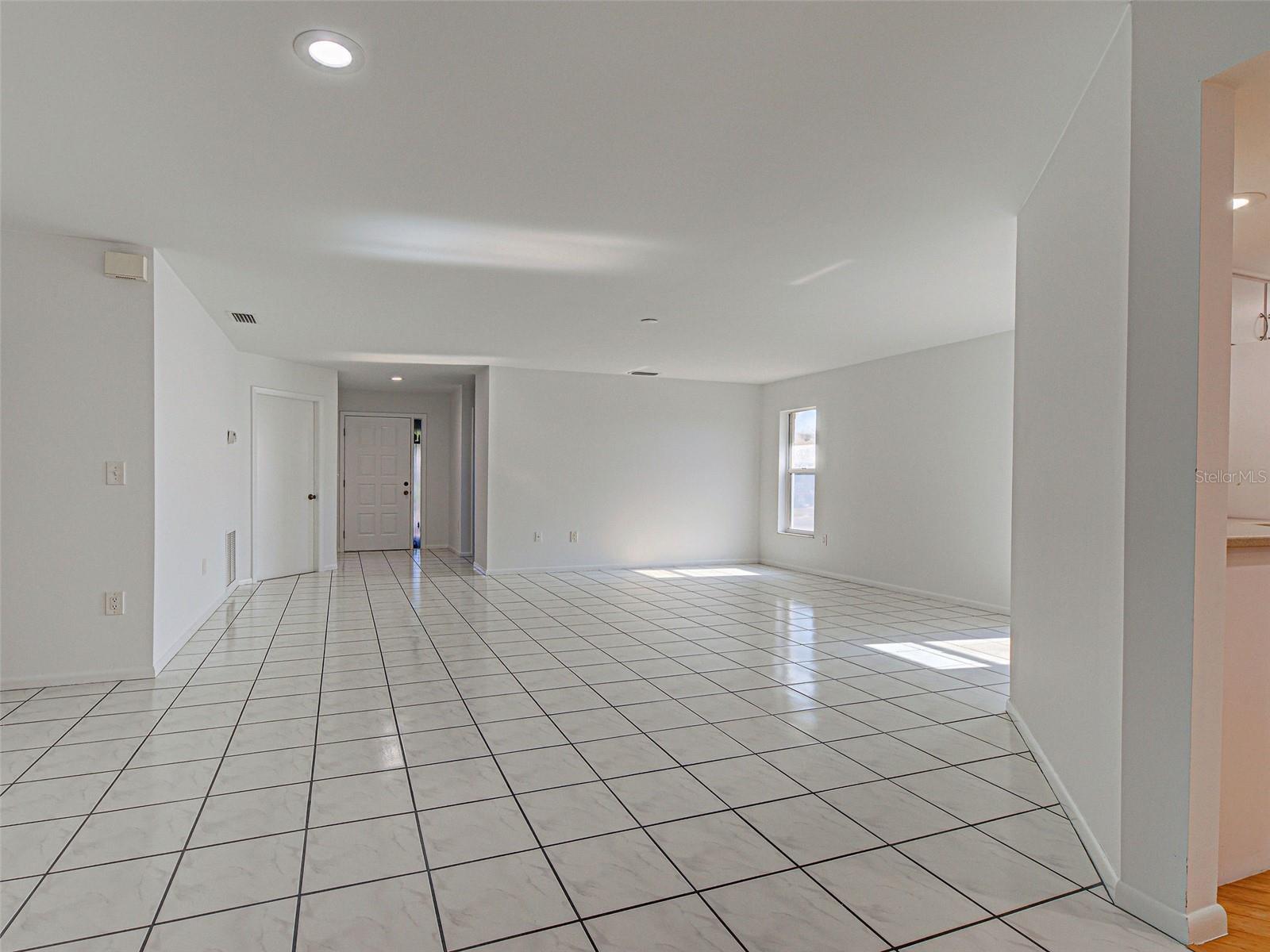 HERON SHORES - Residential