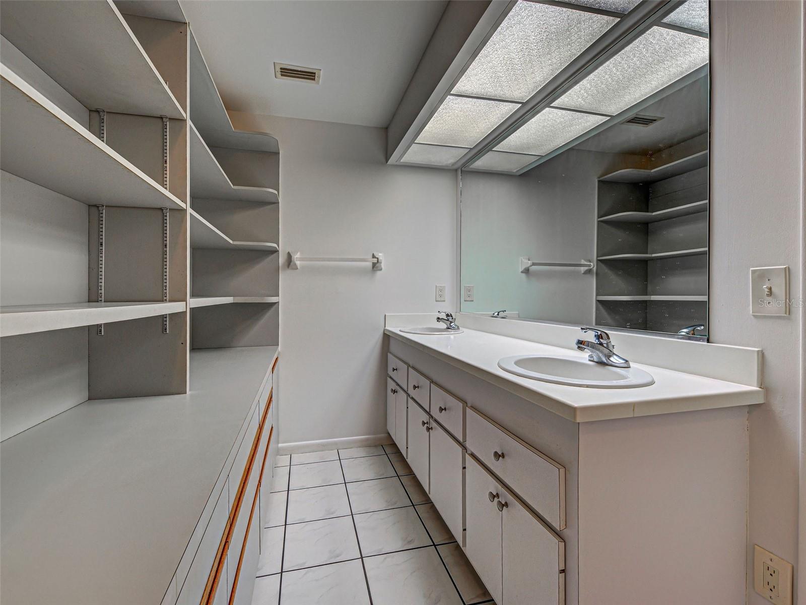 HERON SHORES - Residential