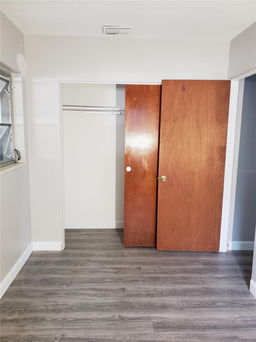 NORTH ST PETERSBURG - Residential Income