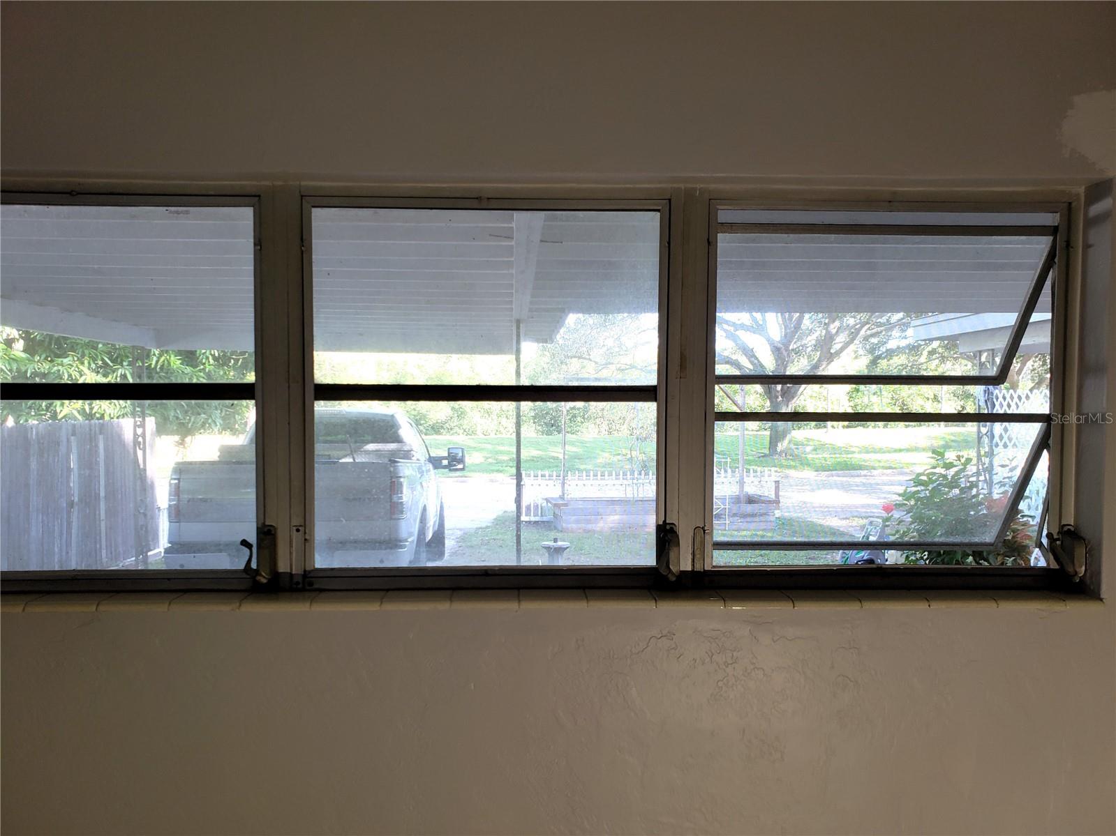 NORTH ST PETERSBURG - Residential Income