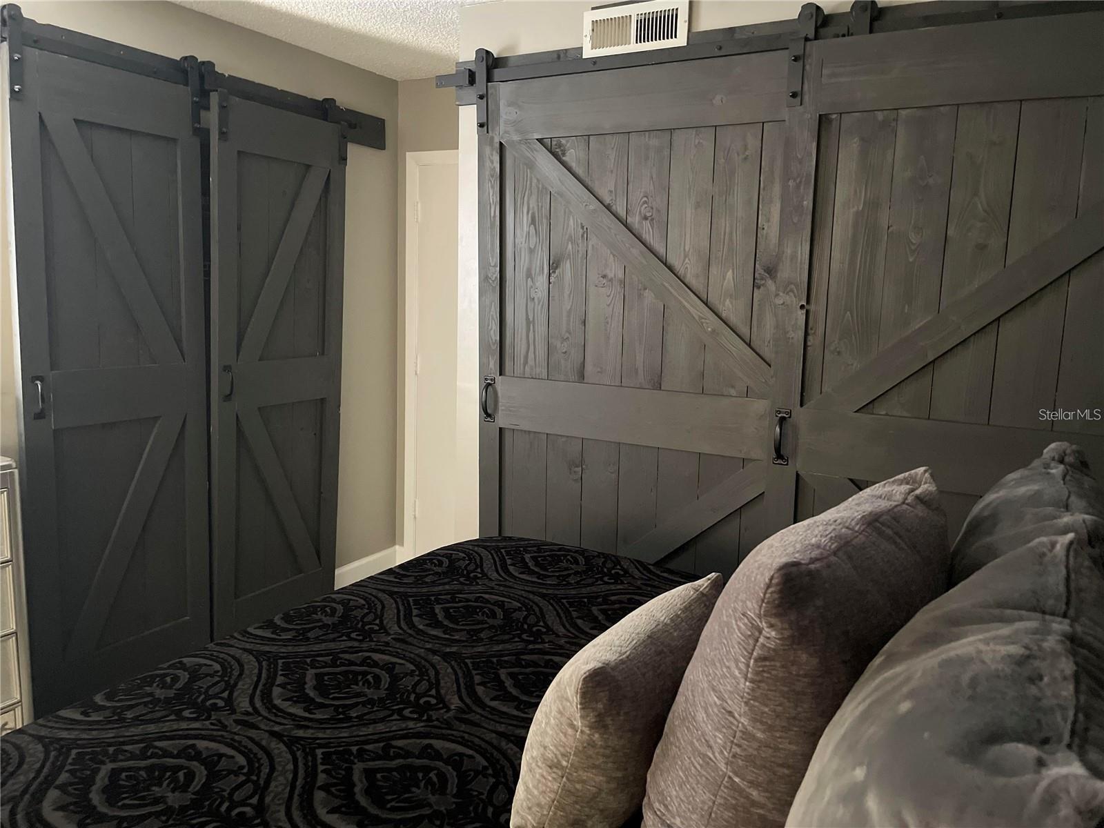 LAKE TARPON VILLAS CONDO - Residential