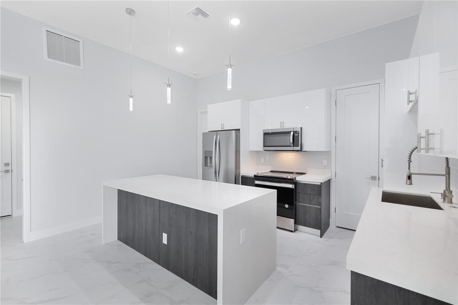 PORT CHARLOTTE SEC 085 - Residential