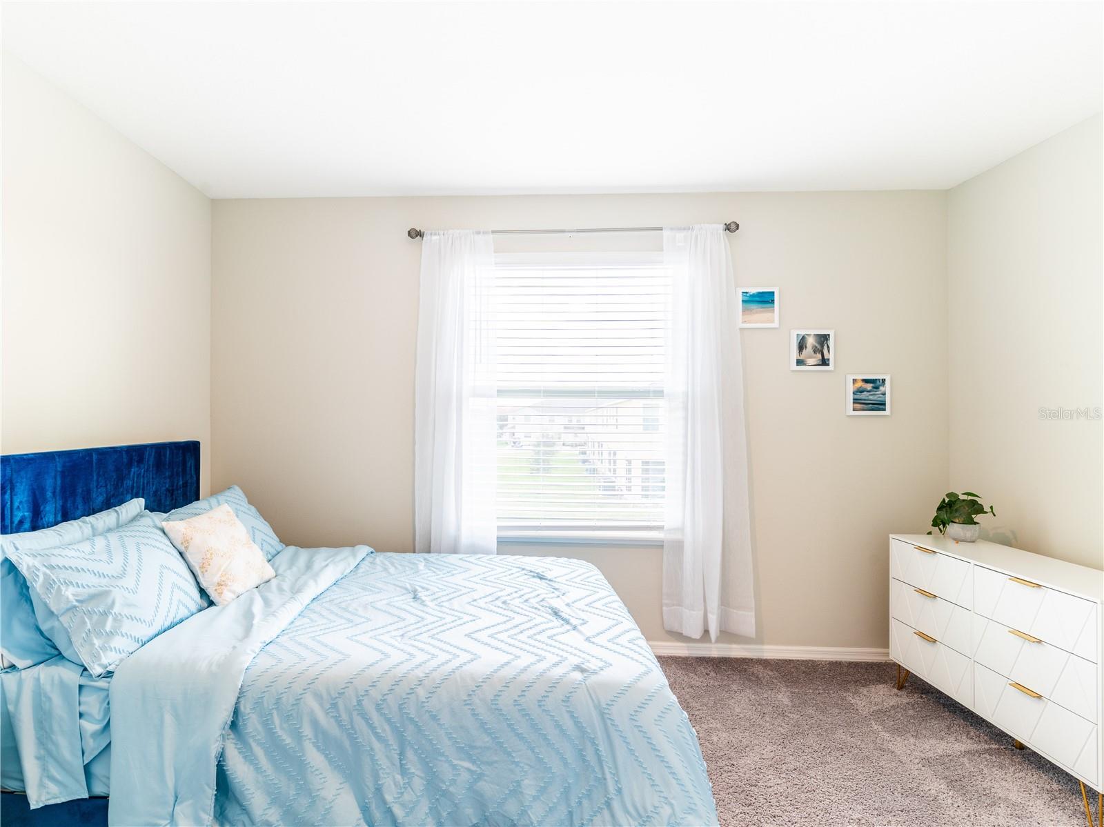 FIESTA KEY - Residential