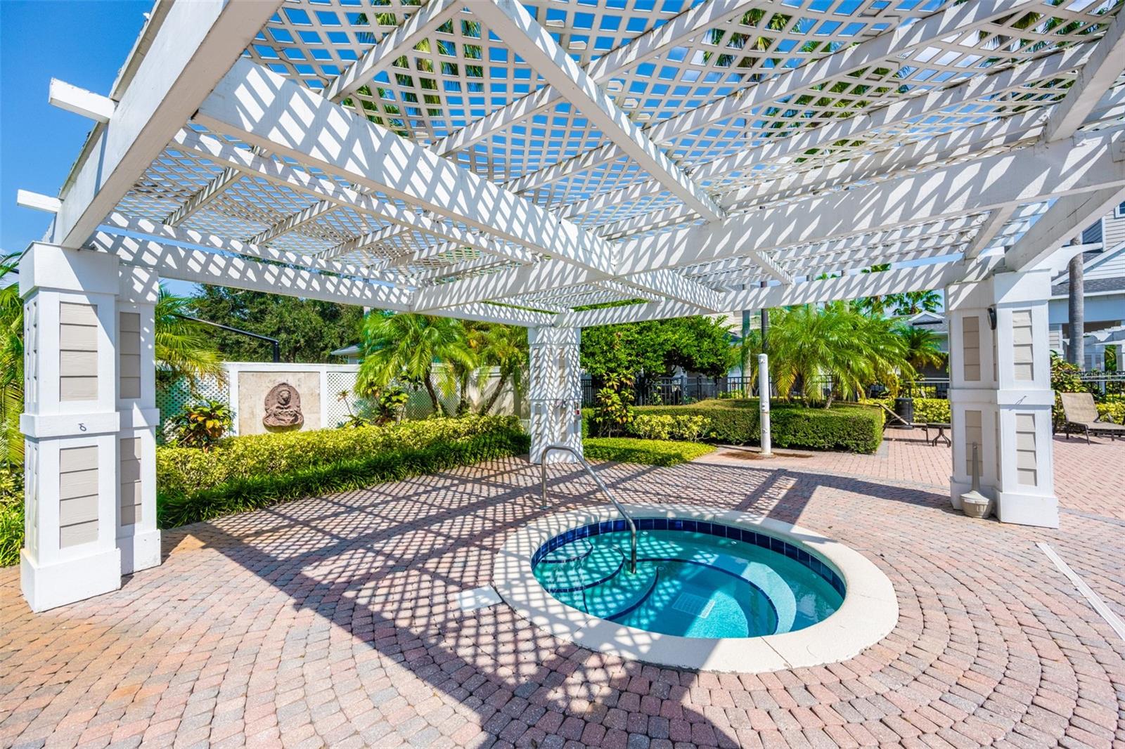 SOUTHERN PINES CONDO - Residential Lease