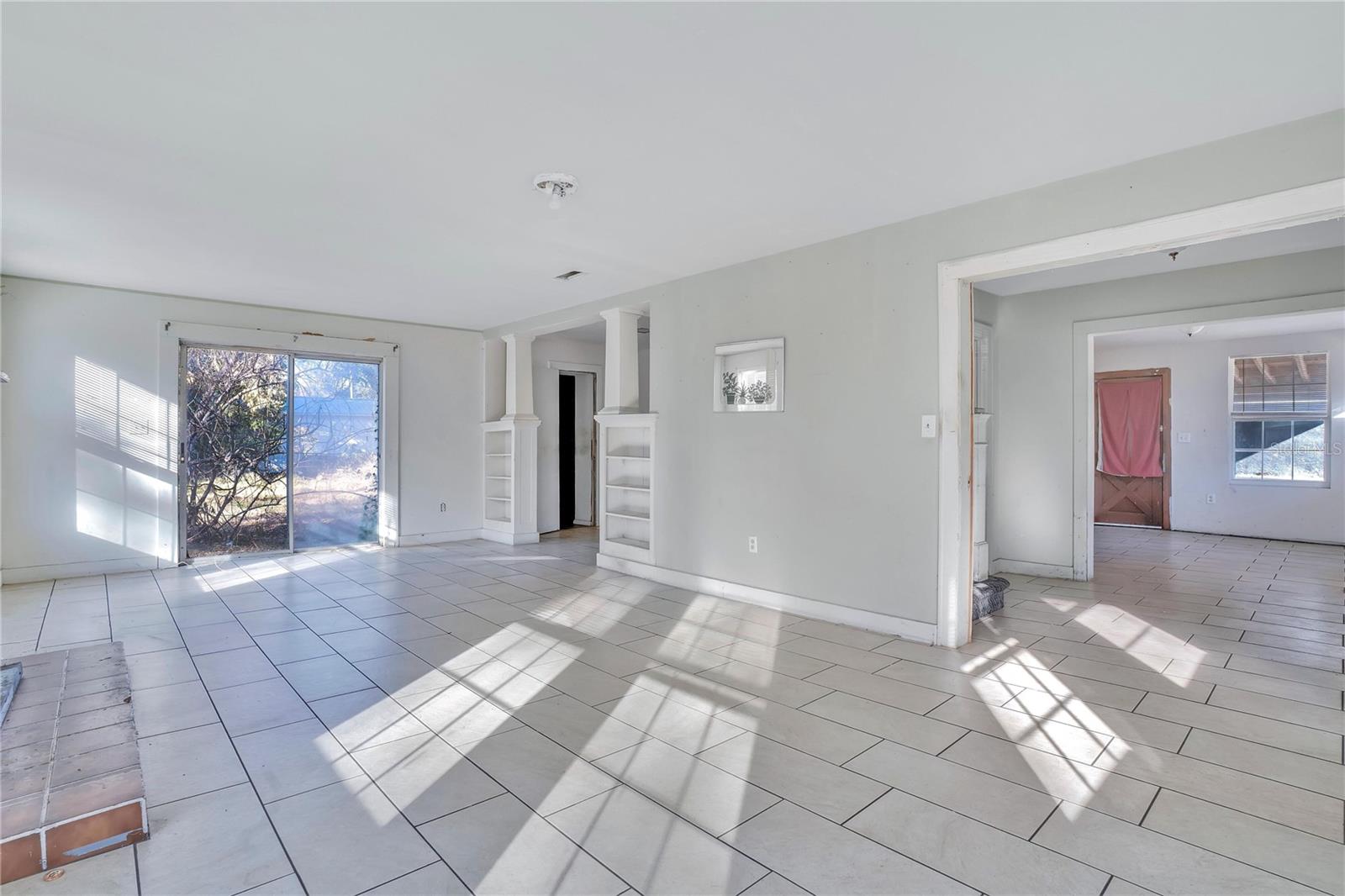 INWOOD - Residential