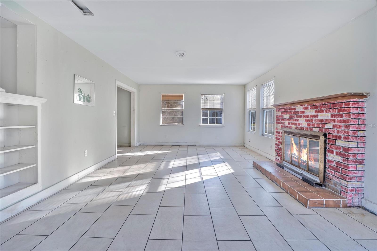 INWOOD - Residential