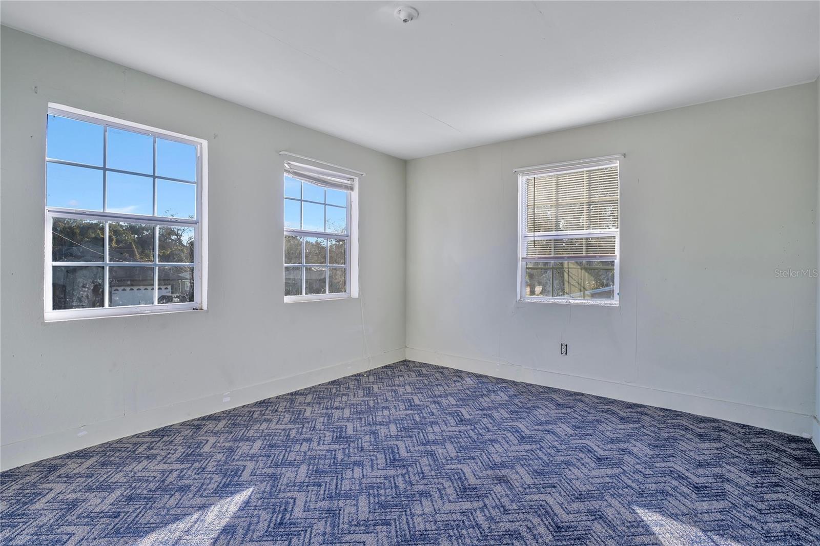 INWOOD - Residential