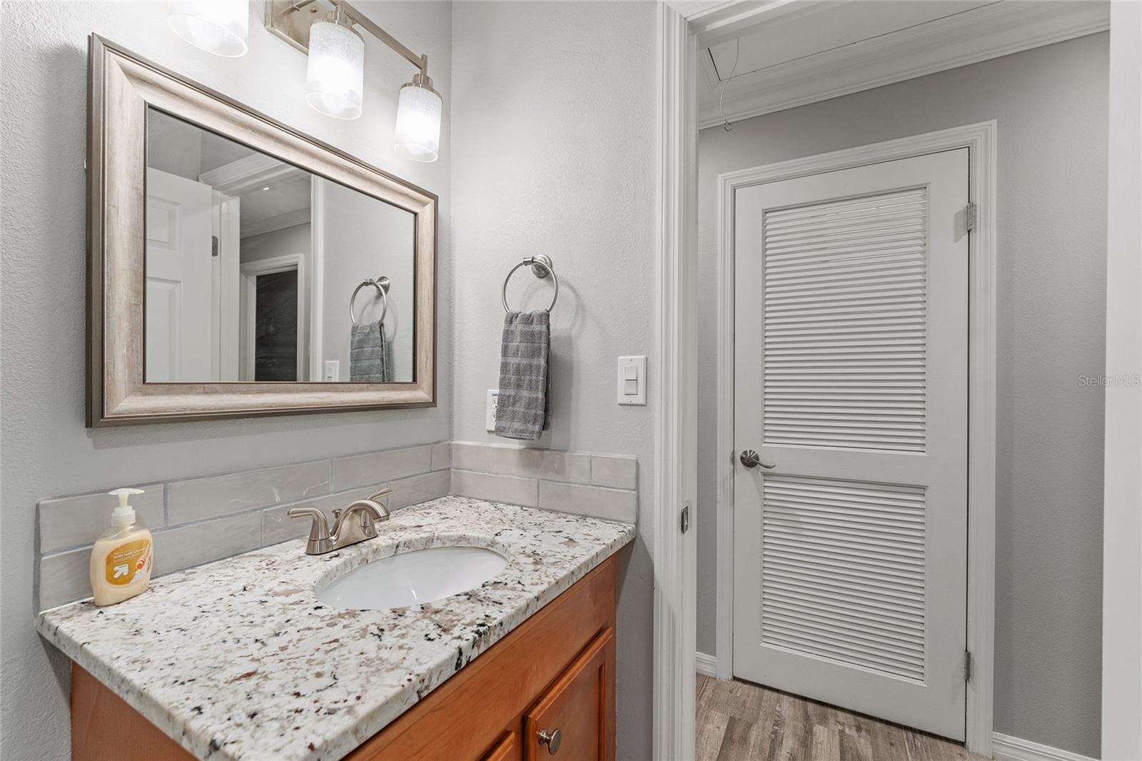 RAINBOW SPGS COUNTRY CLUB ESTATE - Residential Lease