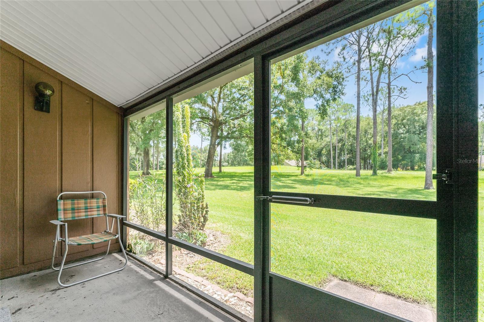 RAINBOW SPGS COUNTRY CLUB ESTATE - Residential Lease