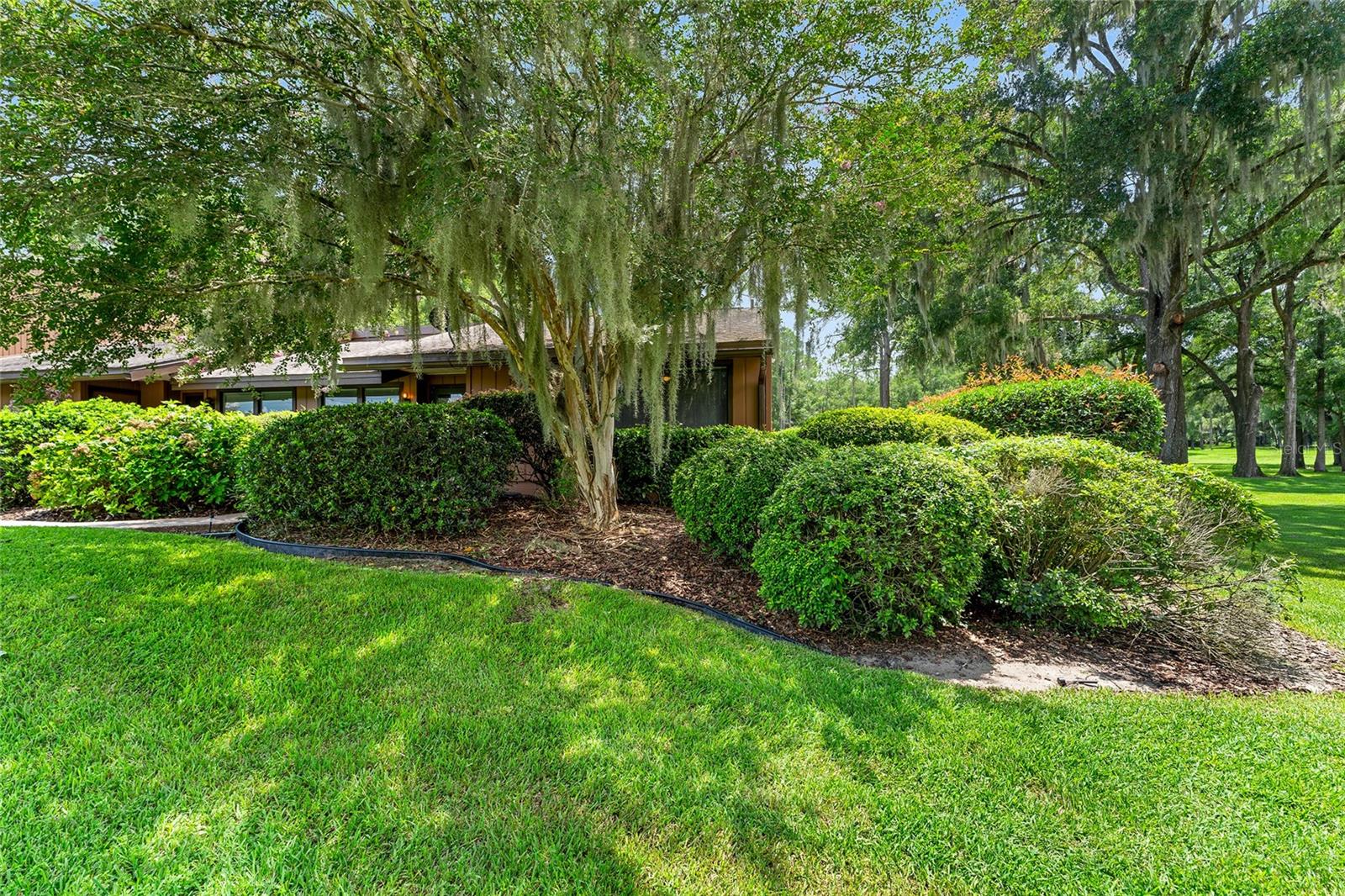 RAINBOW SPGS COUNTRY CLUB ESTATE - Residential Lease