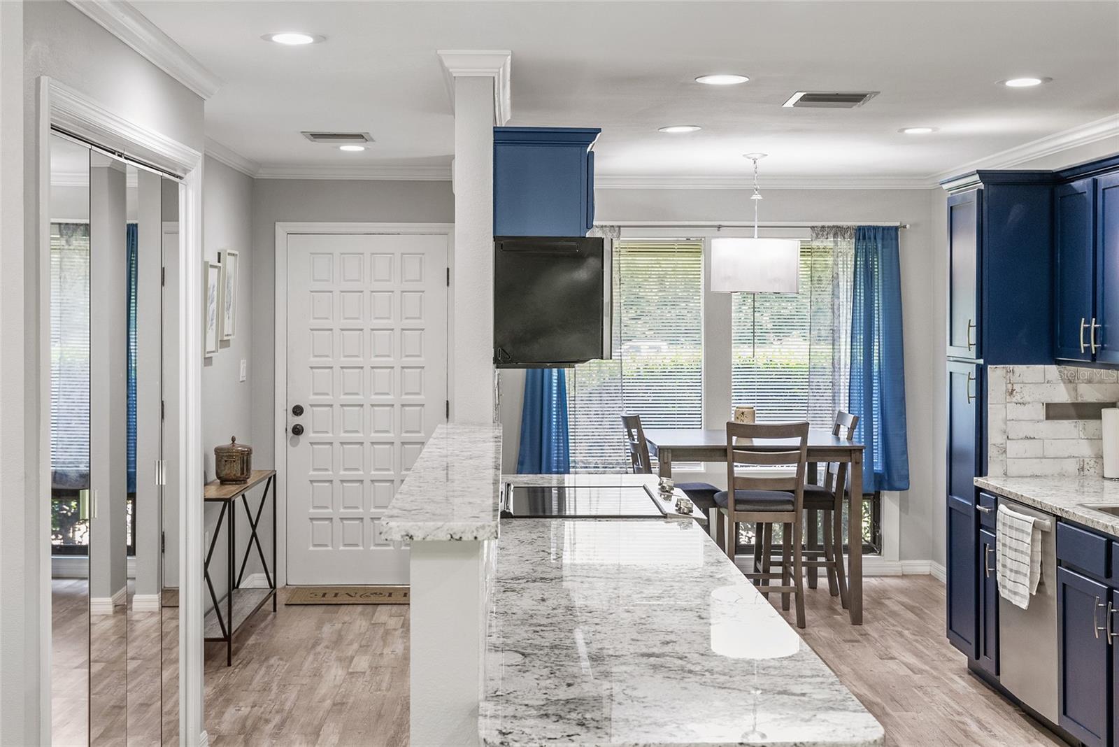 RAINBOW SPGS COUNTRY CLUB ESTATE - Residential Lease