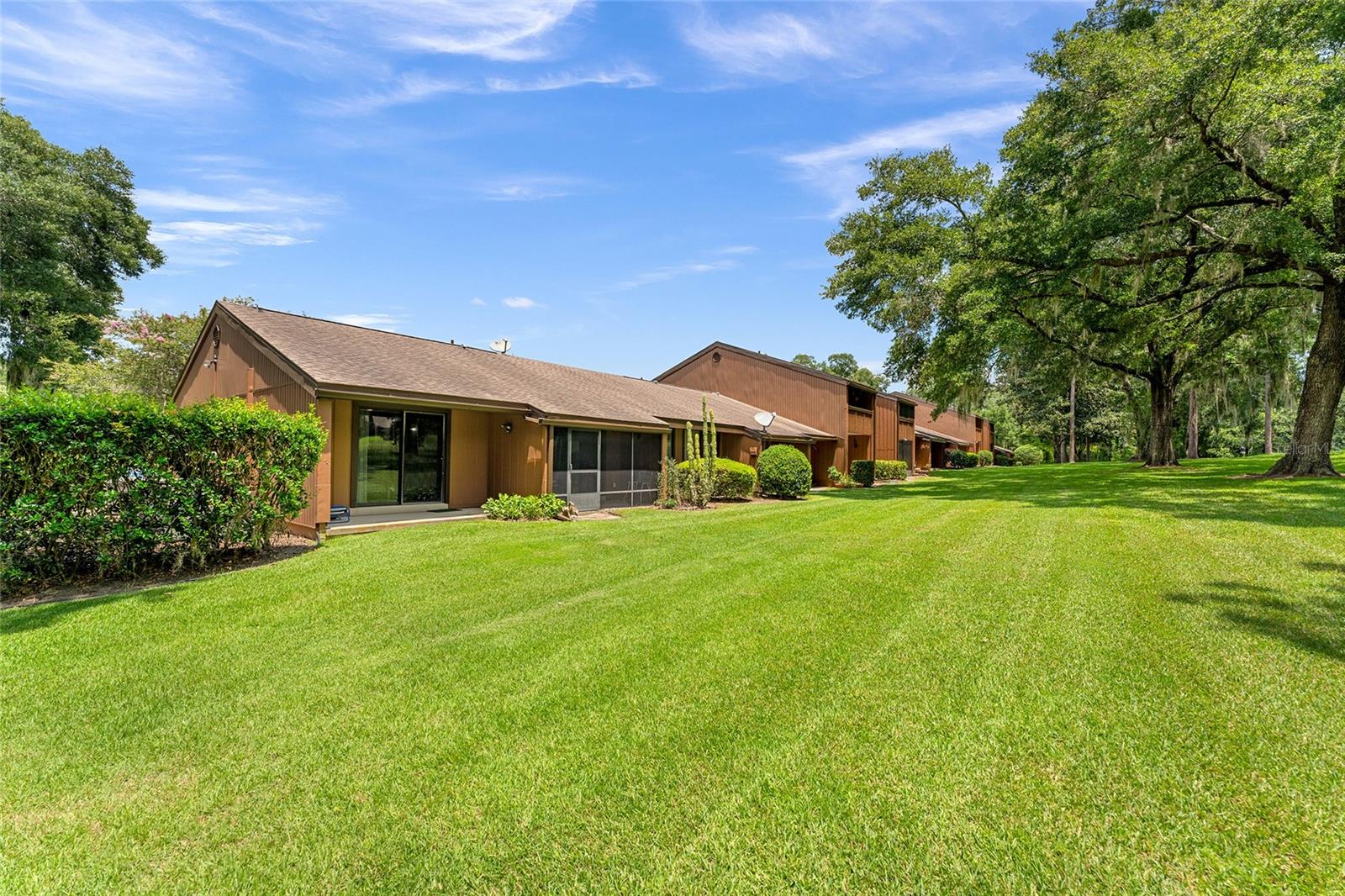 RAINBOW SPGS COUNTRY CLUB ESTATE - Residential Lease