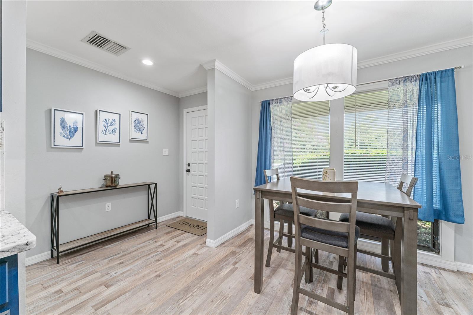 RAINBOW SPGS COUNTRY CLUB ESTATE - Residential Lease