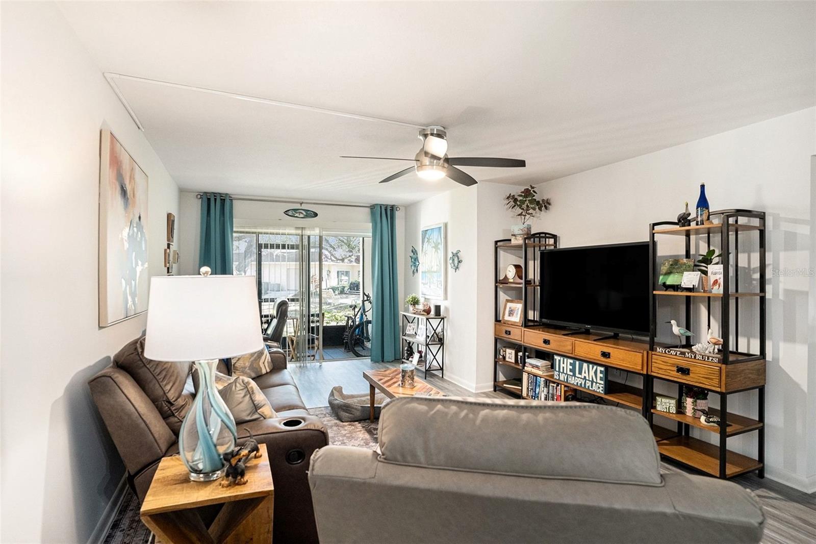 PATRICIAN OAKS - Residential