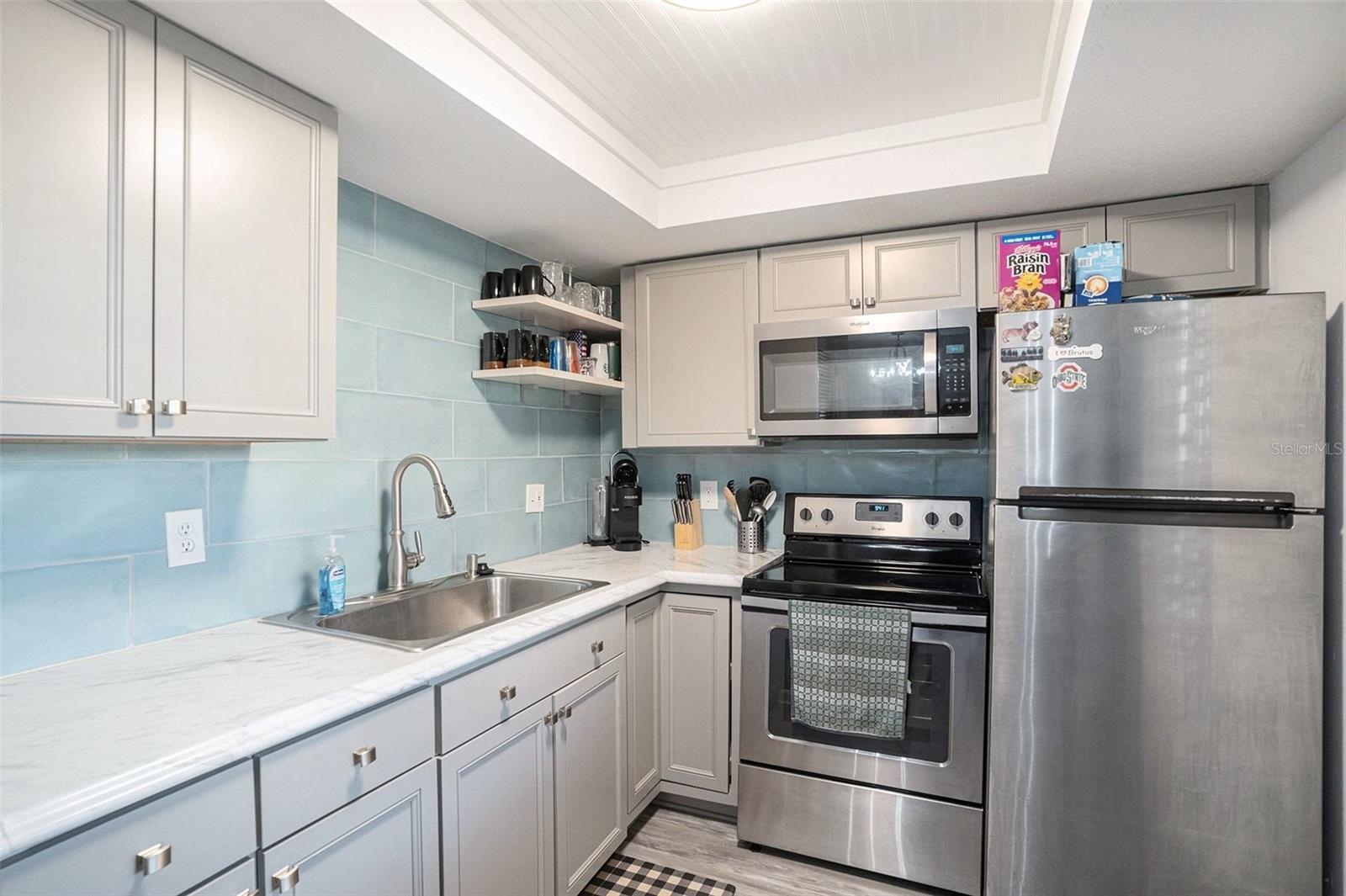 PATRICIAN OAKS - Residential