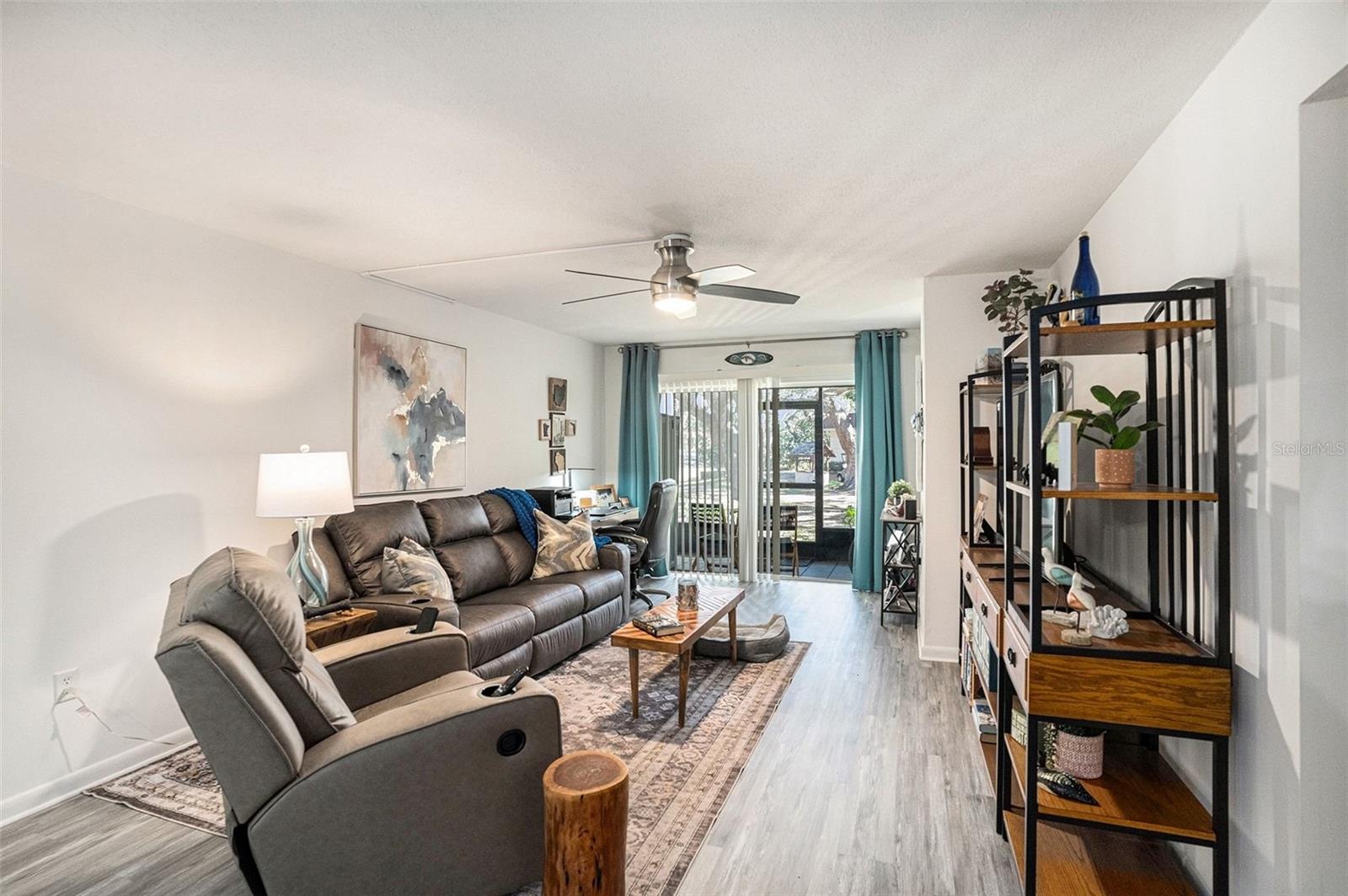 PATRICIAN OAKS - Residential