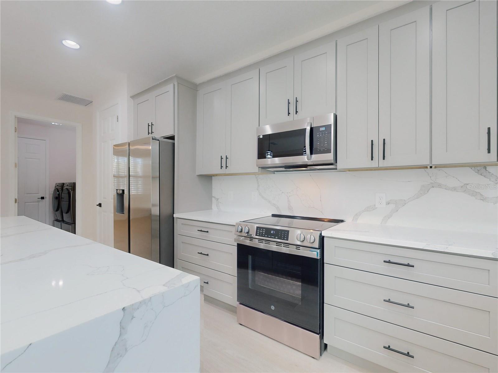 ROLLING HILLS UN 01 - Residential