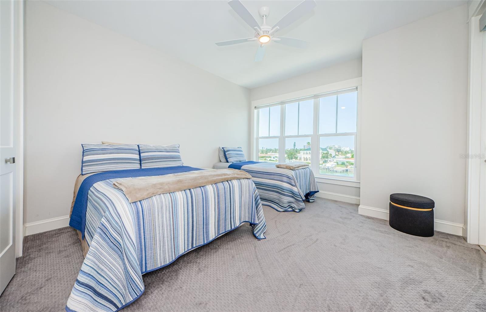 BELLEVUE ESTATES ISLAND 2ND ADD - Residential