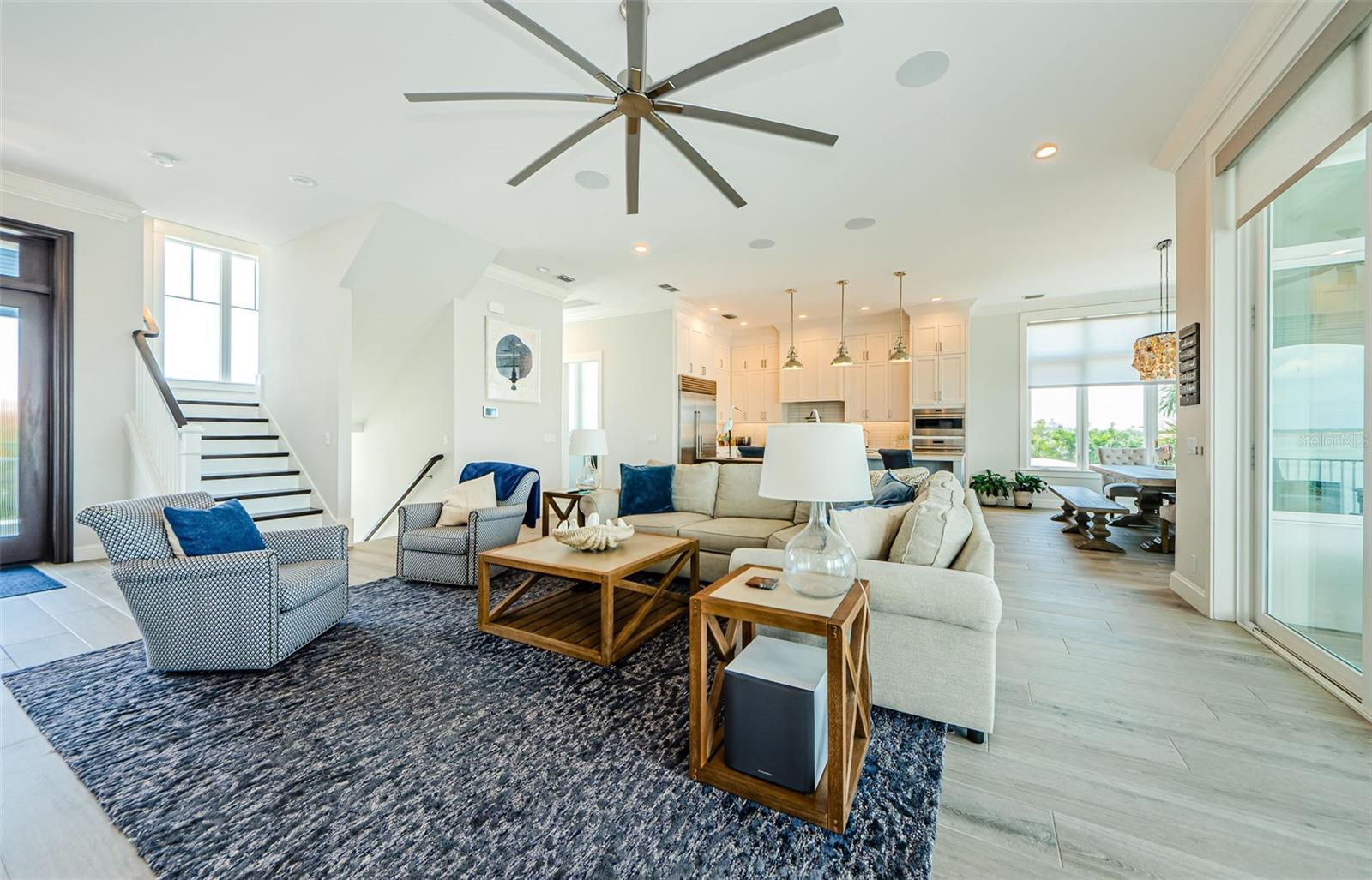 BELLEVUE ESTATES ISLAND 2ND ADD - Residential