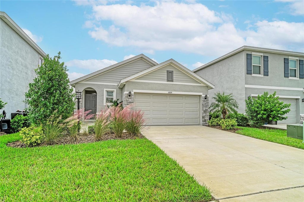 Photo of 16818 Yard Spring Drive, Lakewood Ranch, FL 34211 (MLS # A4709870)