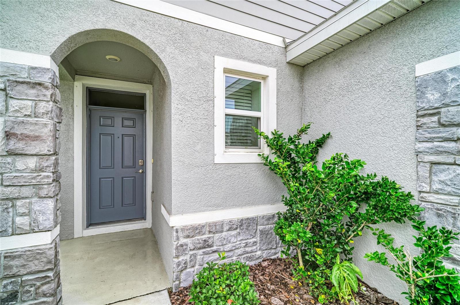 16818 YARD SPRING DRIVE