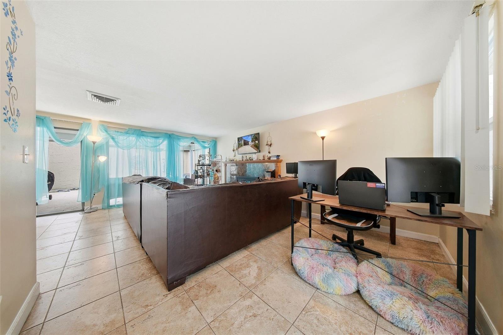 BEACON WOODS VILLAGE - Residential