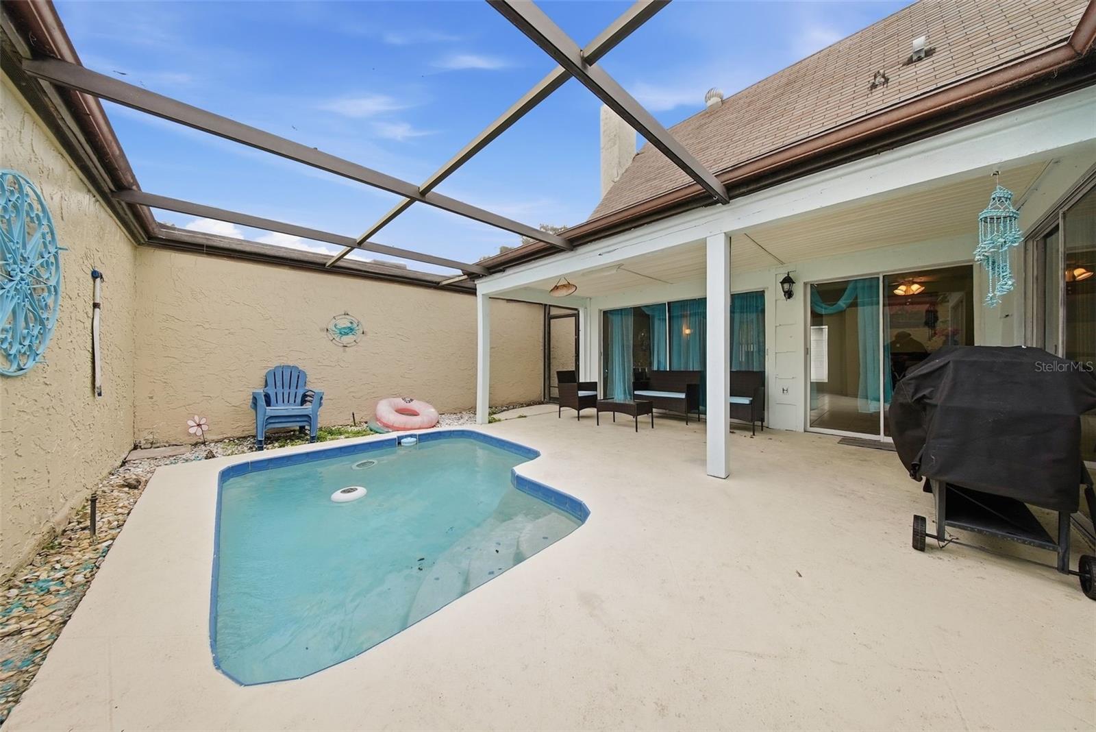 BEACON WOODS VILLAGE - Residential